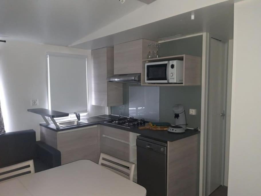 Calvi Mobil-Home Neuf Particulier Sur Camping Lumio Kültér fotó
